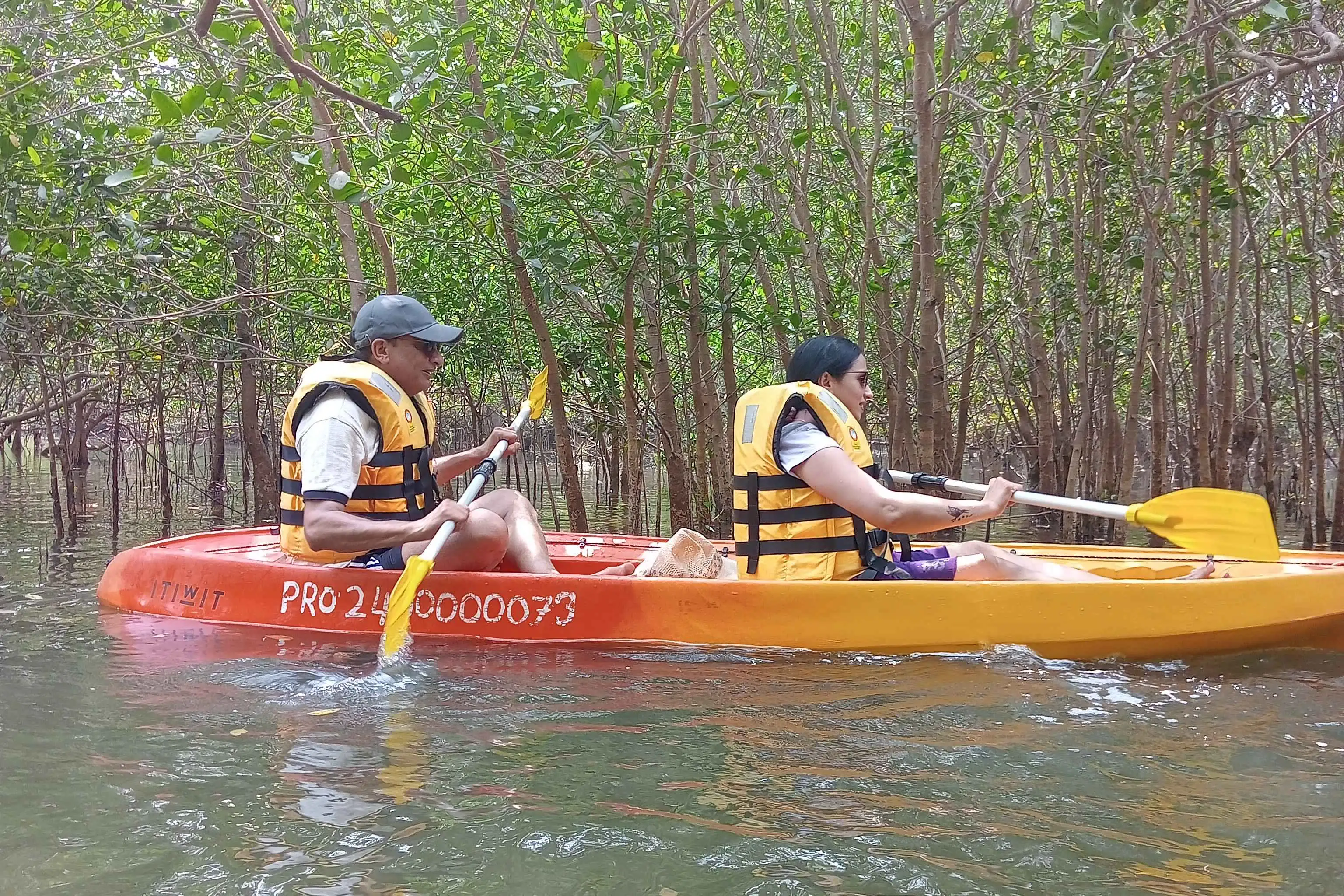 KAYAKING ACTIVITY FOR AN INDIVIDUAL