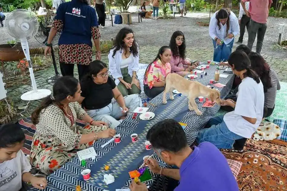 Art with Puppies - Mumbai